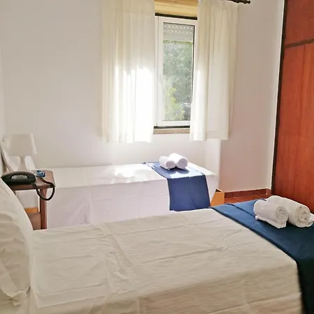 & Experiences - Entrecampos Guest house *